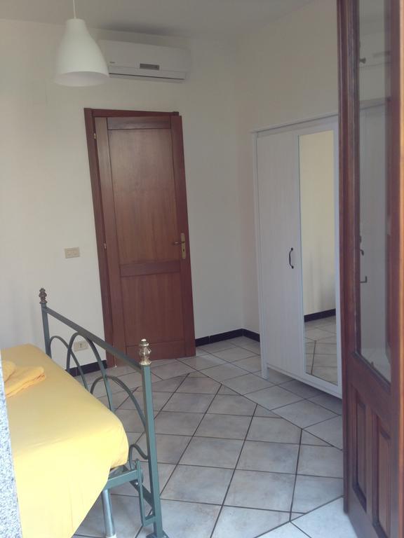 Villa Del Nespolo Fiumefreddo di Sicilia Exteriör bild